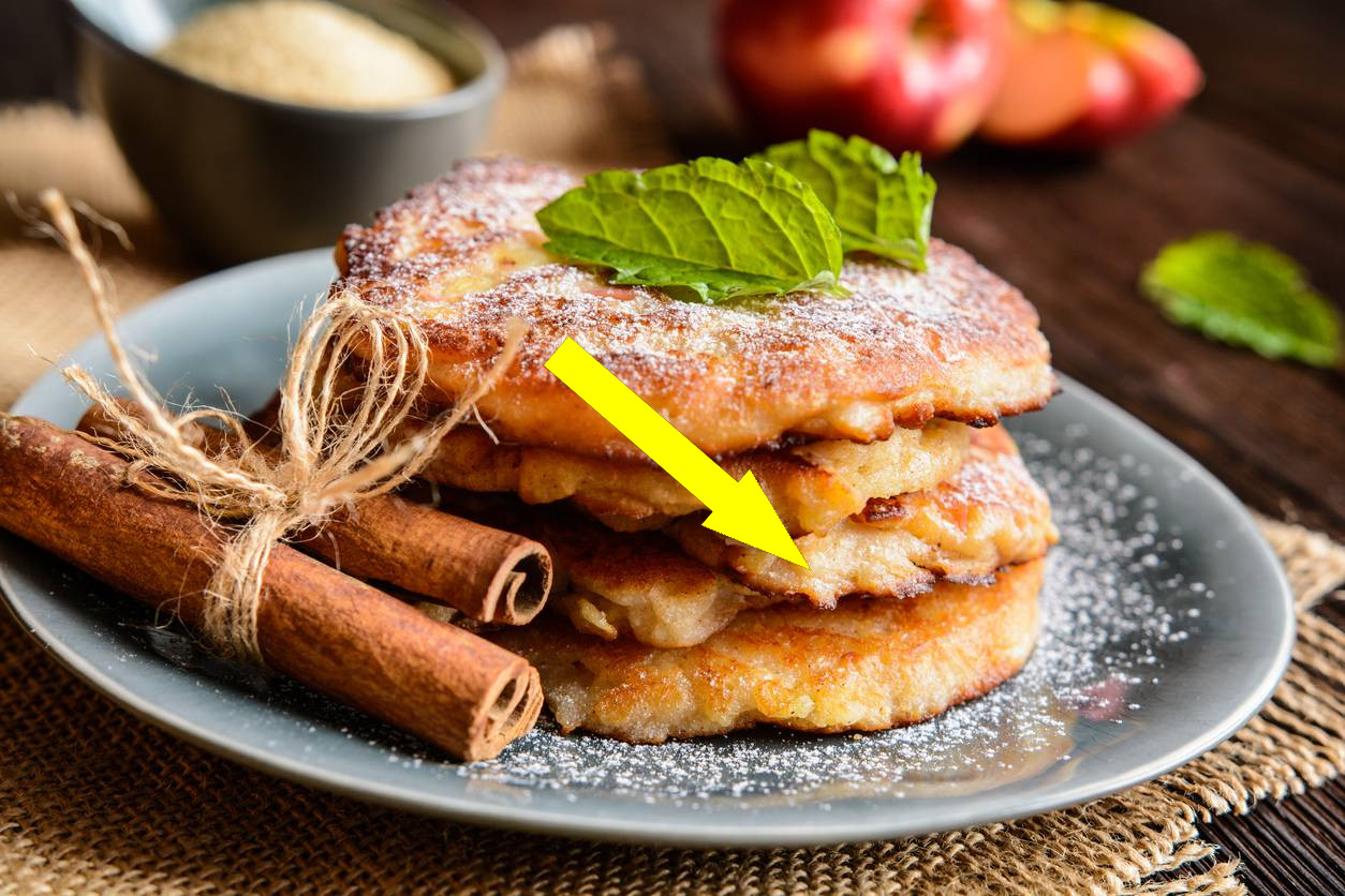 Эти оладьи на дрожжах с яблоками забыли даже бабушки