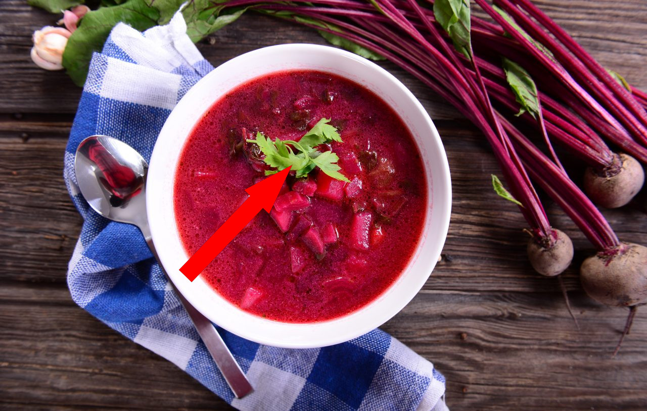 Щи с ботвой свёклы — забытый рецепт наших бабушек