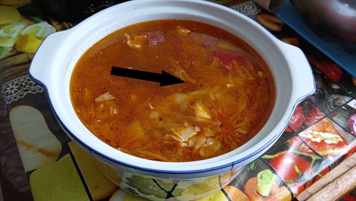 Как копчёные рёбрышки превращают обычные щи в кулинарный шедевр