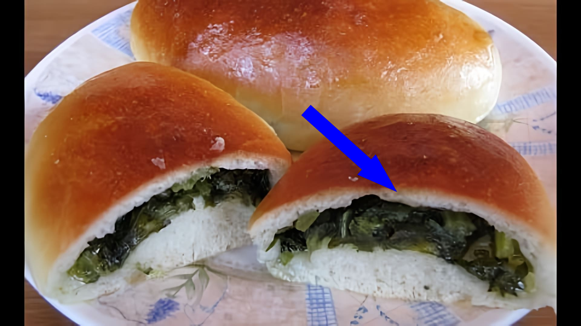 Весенние пирожки с крапивой и щавелем — детокс для тела и души