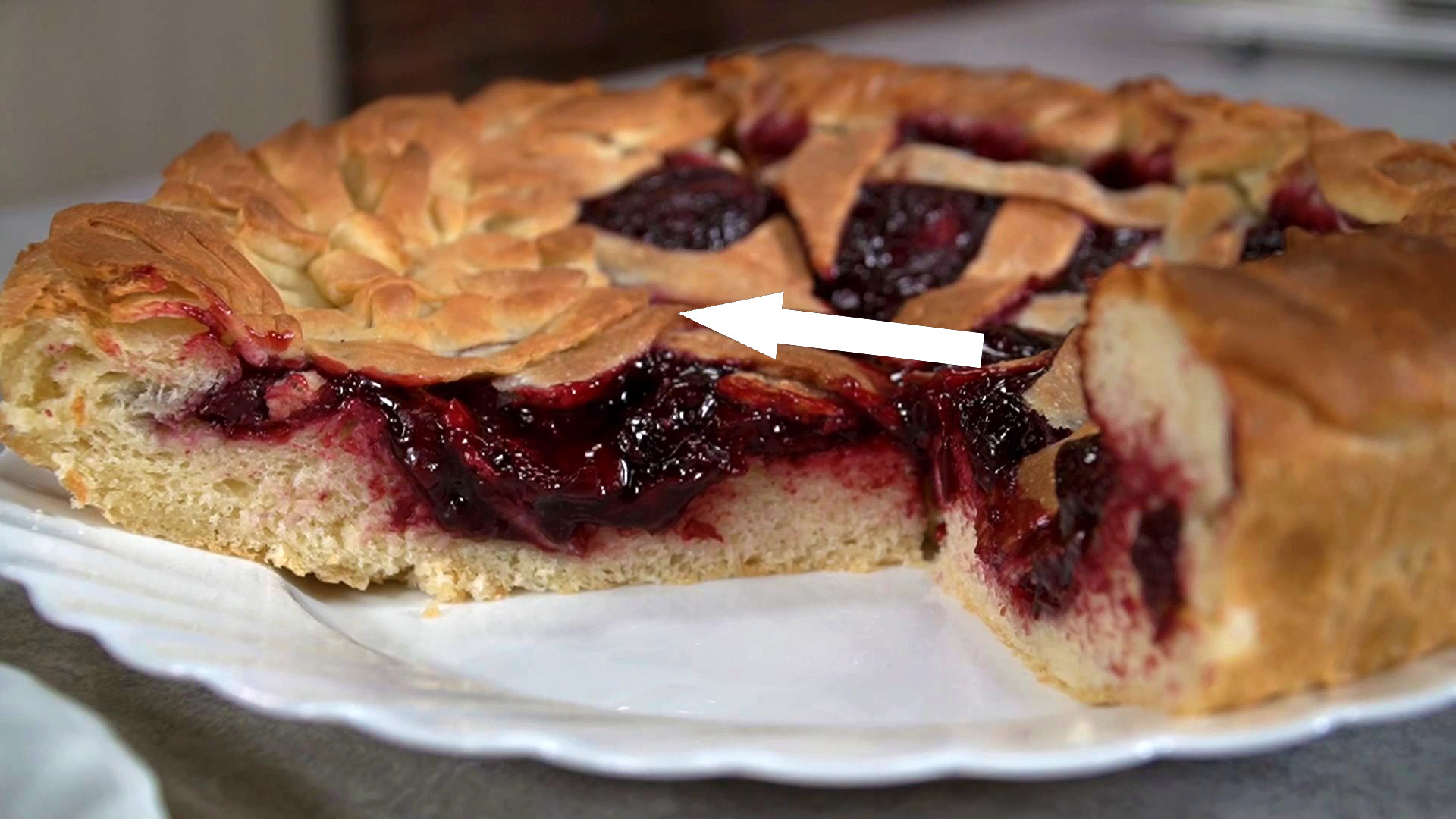 Секрет идеального пирога со смородиной, который покорит даже скептиков