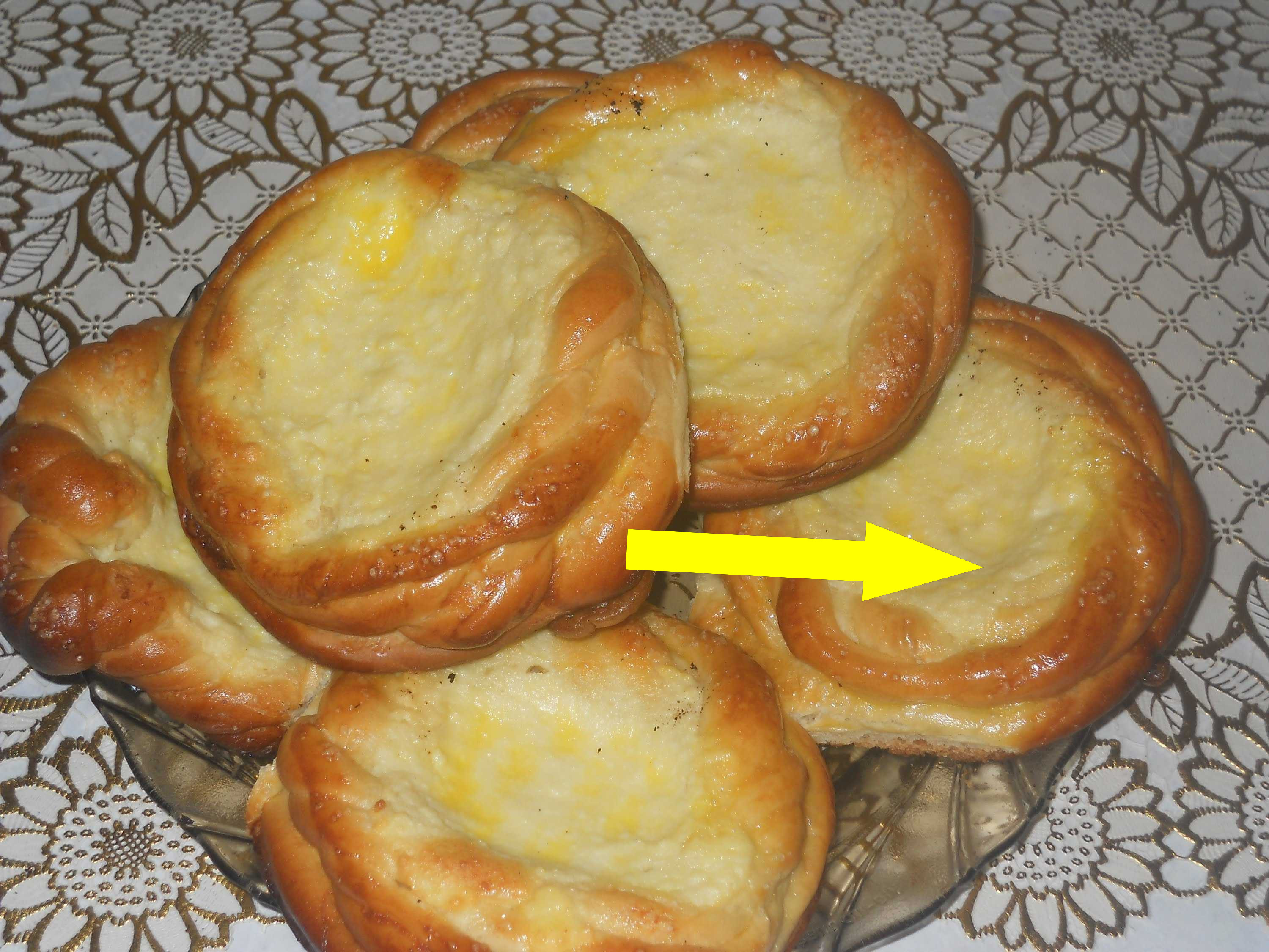 Шаньги уральские — секрет дрожжевого теста и сметанной заливки, который знали только советские повара