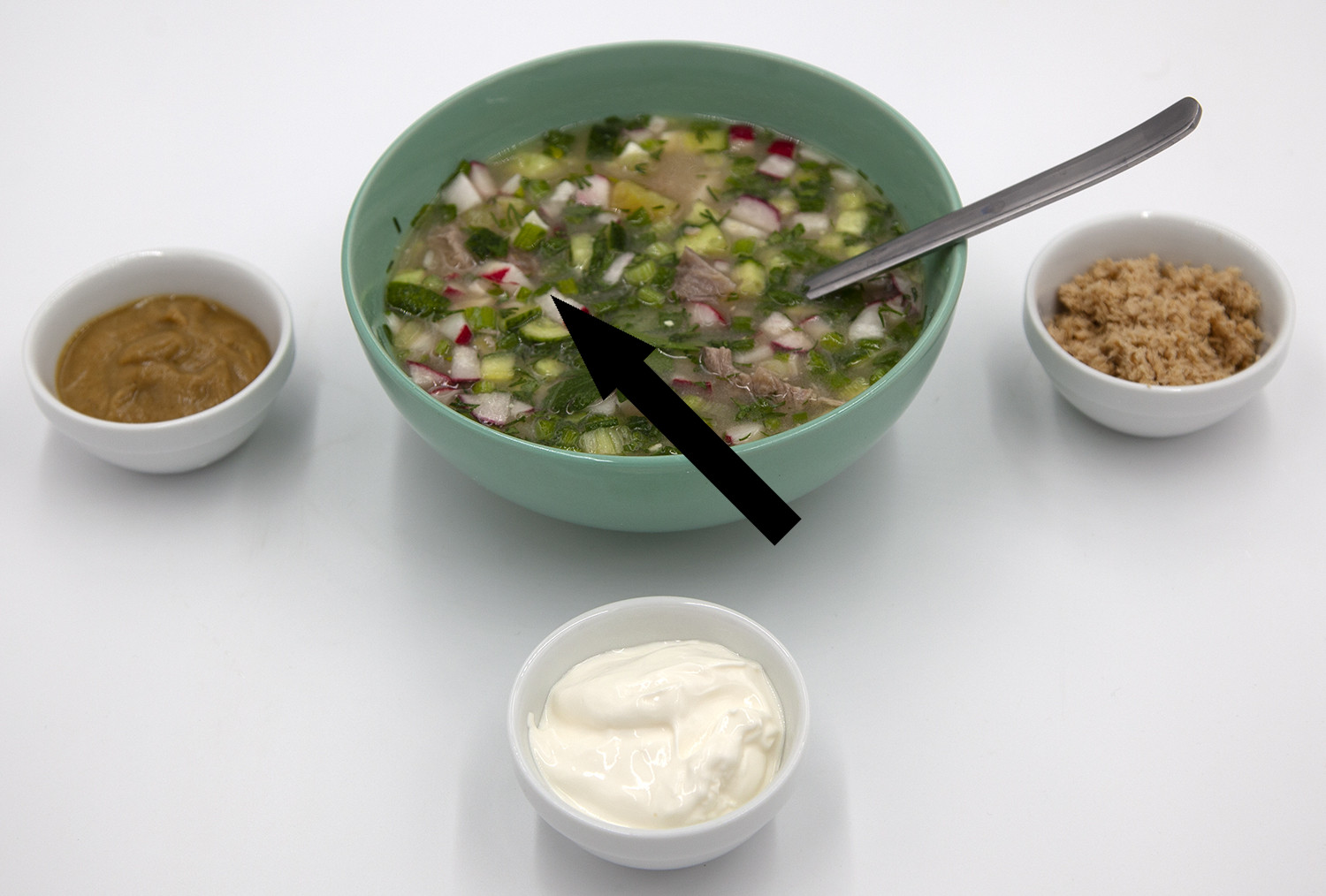 Окрошка на айране — кавказский секрет освежающего супа