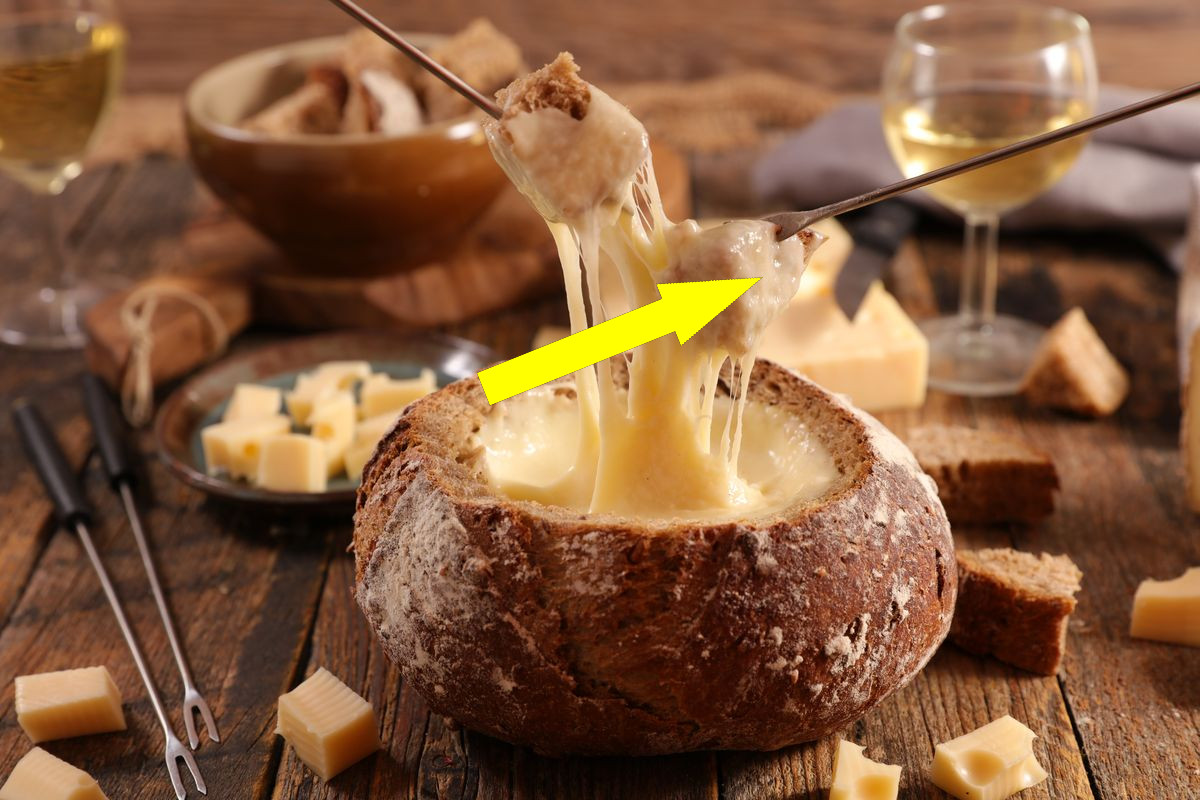 Русское фондю с сулугуни и грибами взорвет ваш ужин