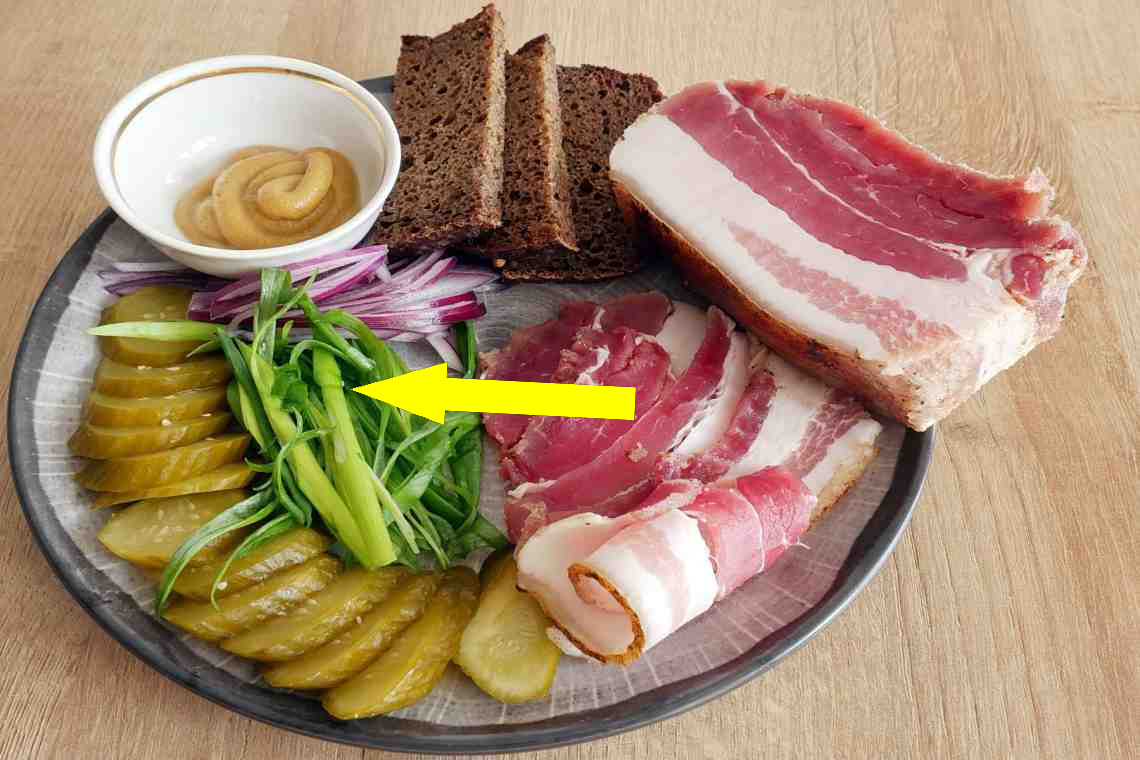 Секрет курской солонины, которая хранится годами без холодильника