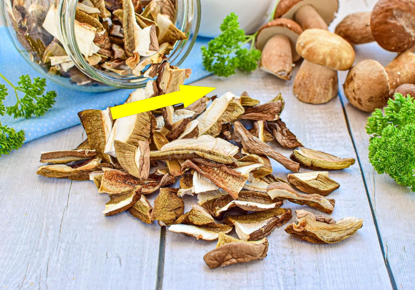 Секрет бабушкиных сушёных белых грибов на нитке раскрыт