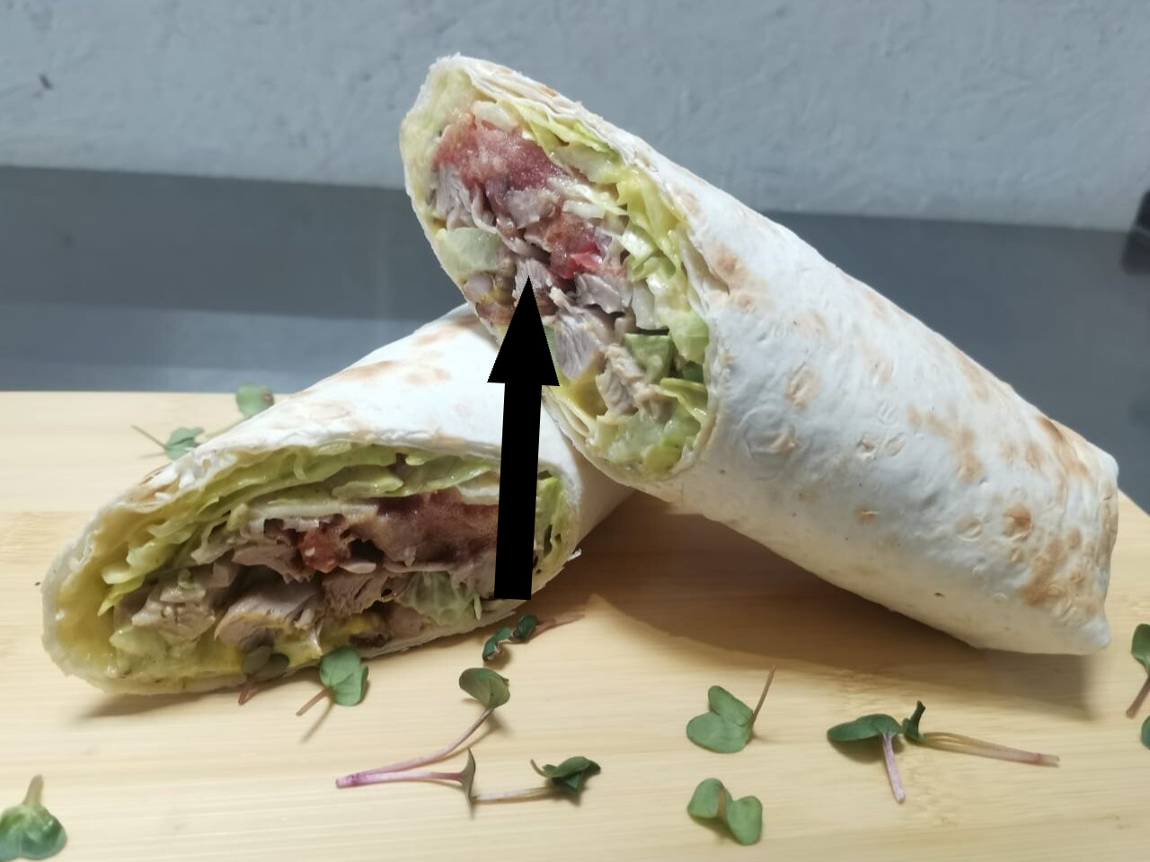 Шаурма с креветками взорвала TikTok — секрет сочинских поваров