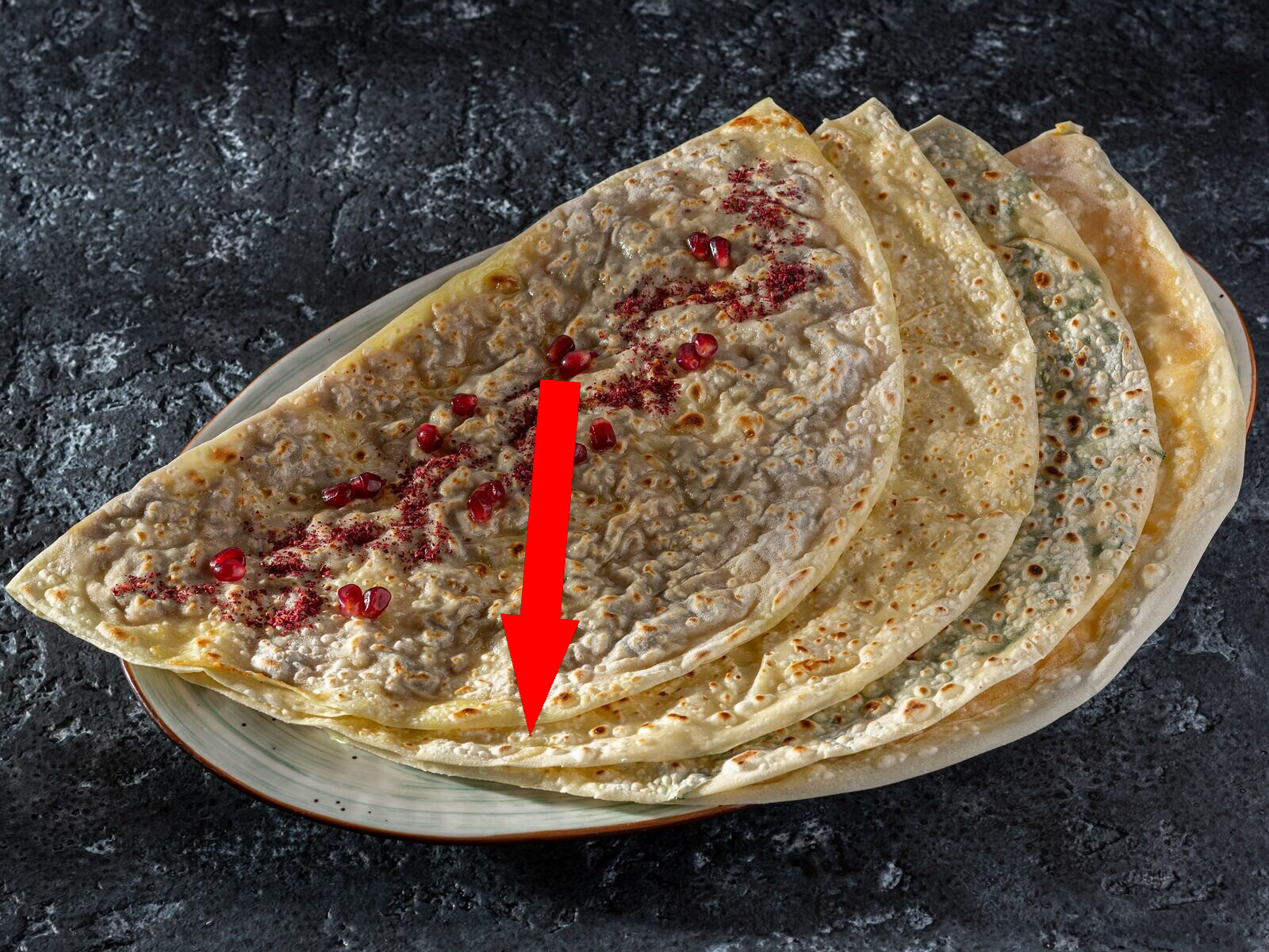 Азербайджанские кутабы с мясом и гранатом взорвали мой фуд-блог