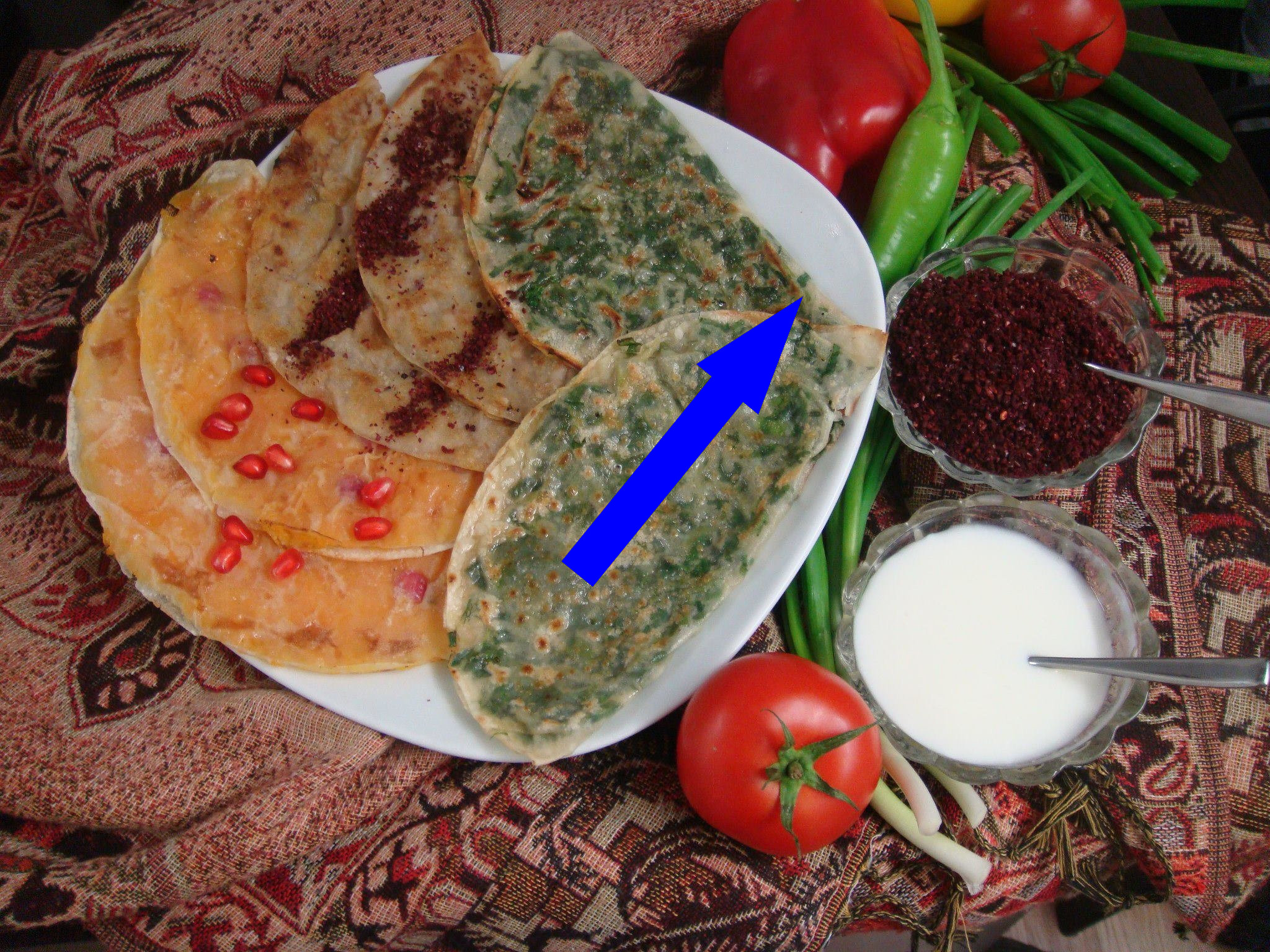 Секрет азербайджанских кутабов с гранатом, который скрывали столетиями