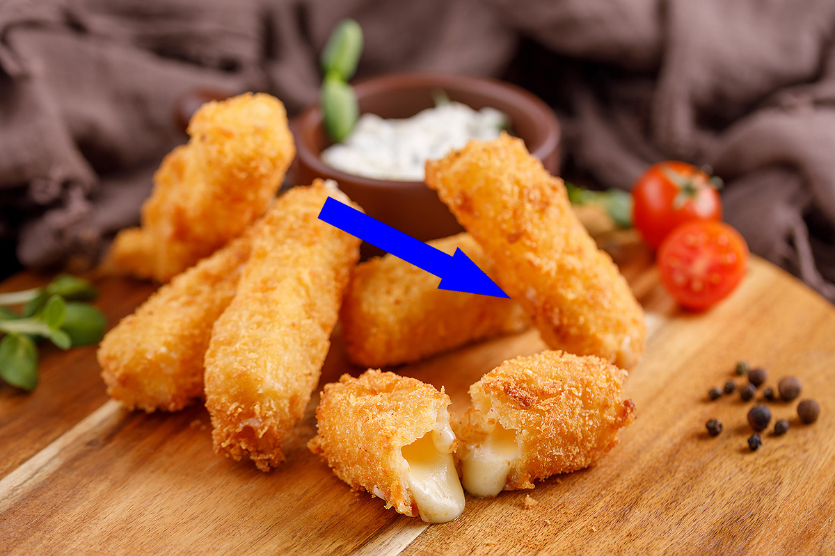 Сырные палочки в тесте взорвали соцсети и фуд-траки