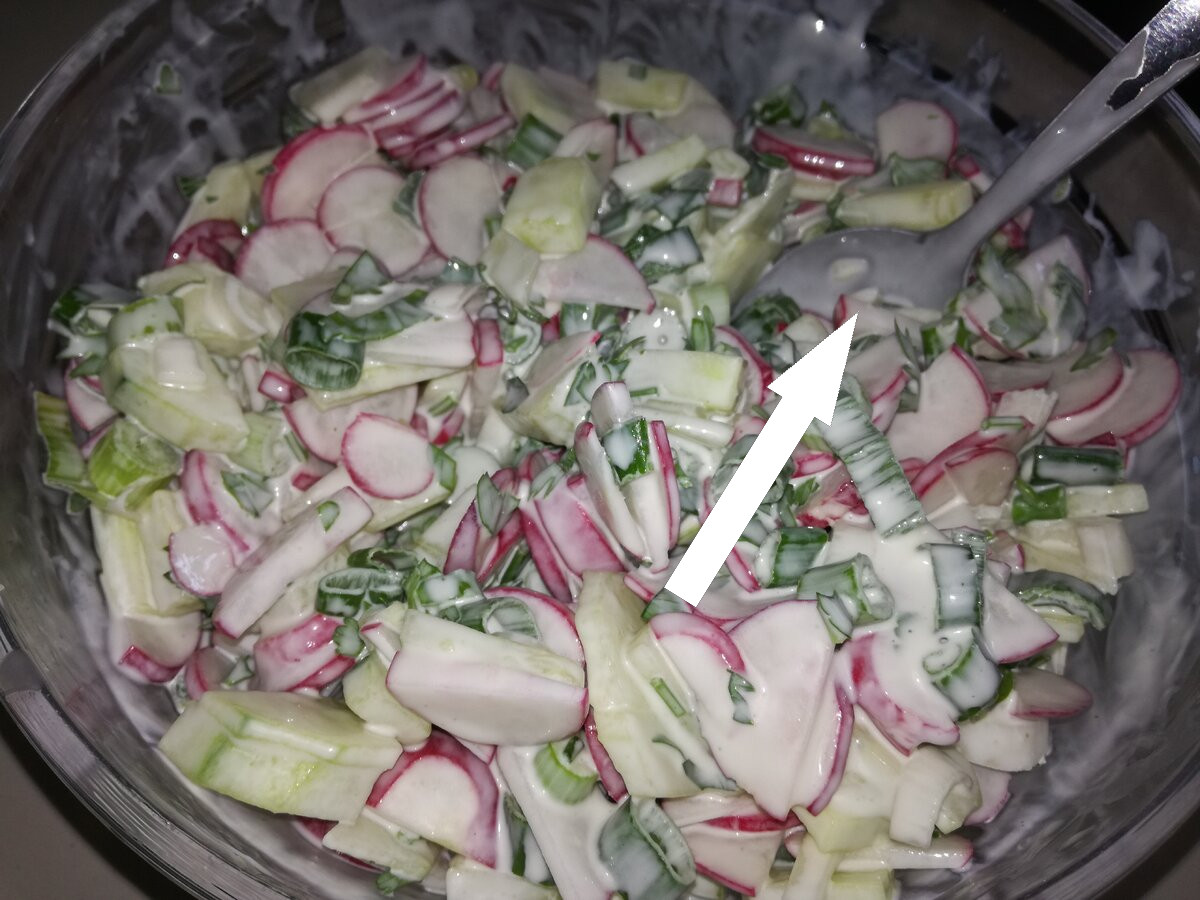 Секрет советской столовой раскрыт салат «Весна» с хрустящим редисом