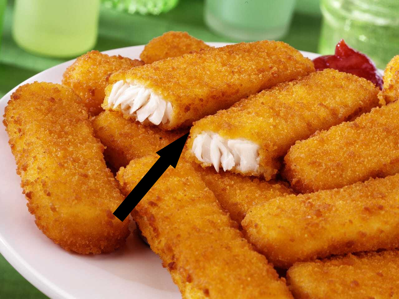 Рыбные палочки из трески в кукурузных хлопьях — хруст без фритюра